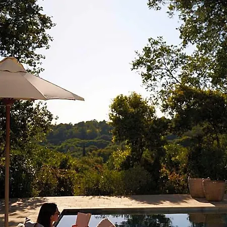 호텔 Eliamos & - Relais & Chateaux 5*