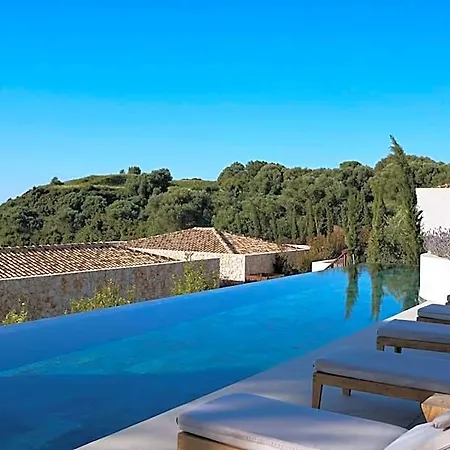 Eliamos & - Relais & Chateaux 5*