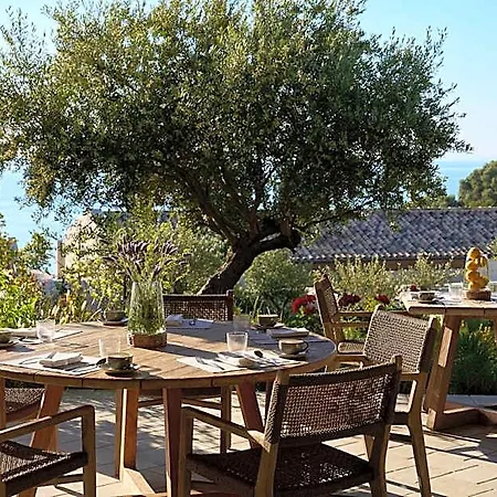 Ξενοδοχείο Eliamos & - Relais & Chateaux Βαλσαμάτα